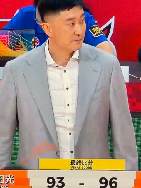 杰曼三分绝杀逆转广东 北京北汽惊天翻盘周琦罚