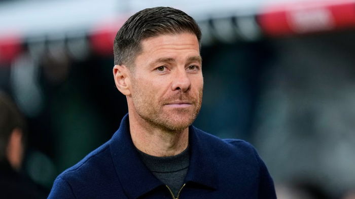 皇马拒绝阿隆索引援建议 赖因德斯曼城水土不服