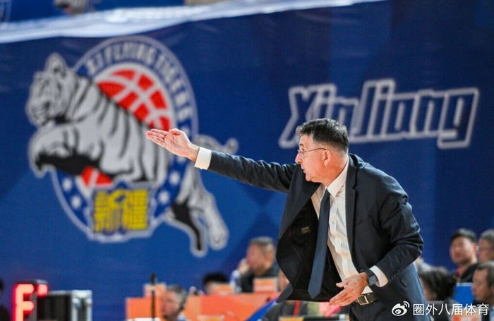 新疆男篮主帅格兰离任 姜正秀代理执教陷困境